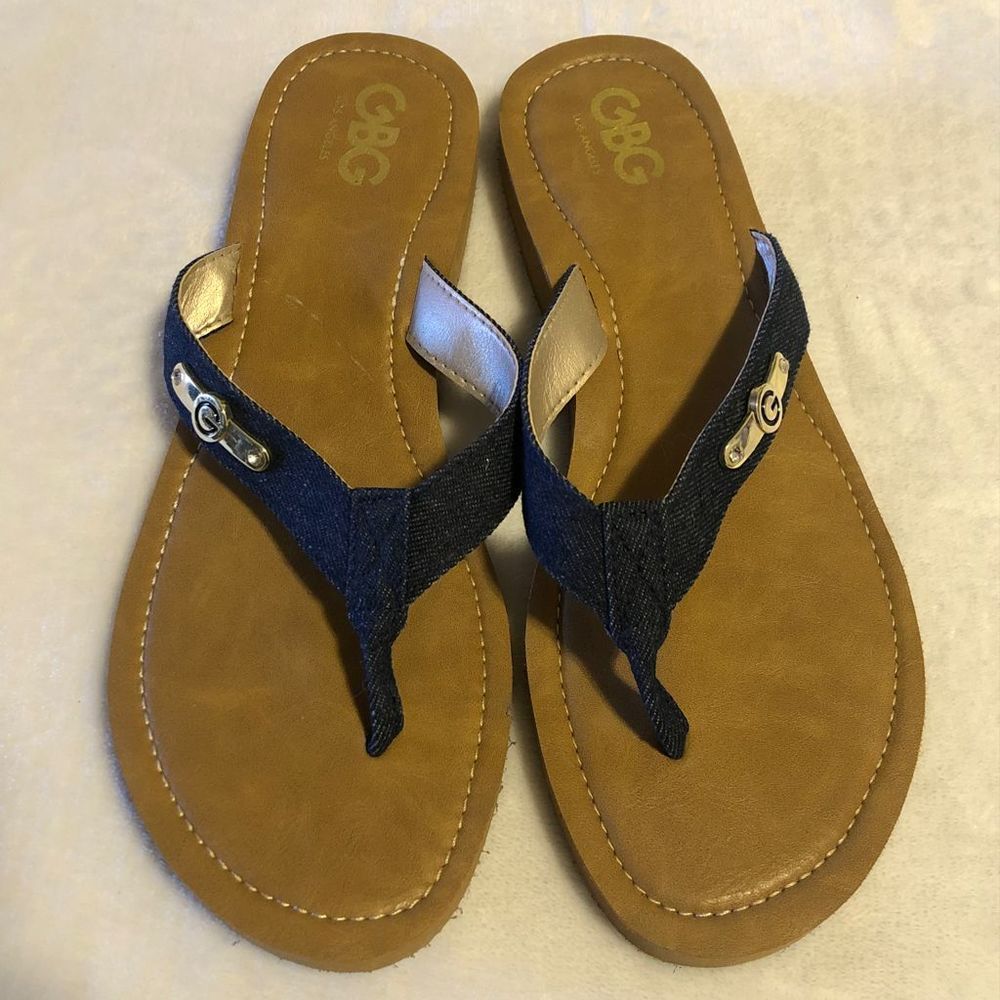 GBG Los Angeles Denim Flip-Flops • Women’s Sz 10
